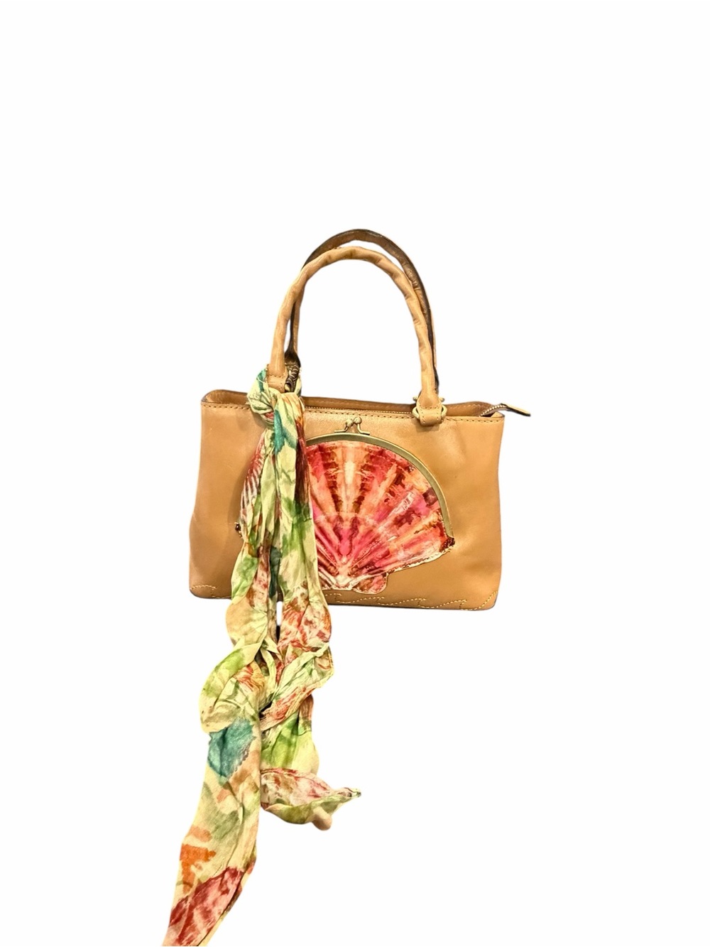 Patricia Nash Angela Naturals Seashell Kisslock Leather Handbag NEW DISTRESSED